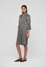 Load image into Gallery viewer, Dea Kudibal KamillesDEA - Dress - Tangle Biscotti