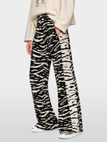 Load image into Gallery viewer, Marc cain WELKOM pants with animal print