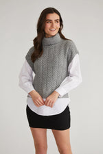 Load image into Gallery viewer, 525 Cable Vest Tunic Grey
