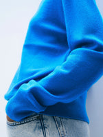 Load image into Gallery viewer, White &amp; Warren Cashmere Crewneck
