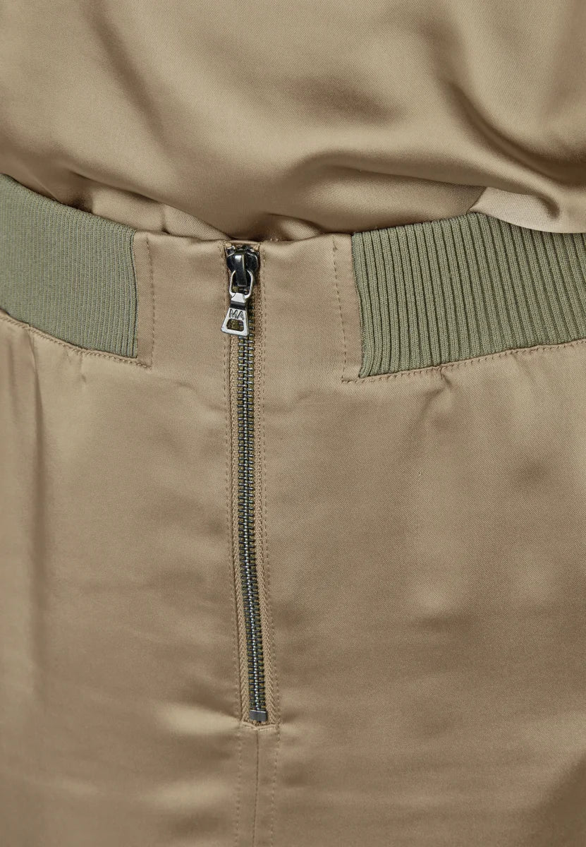 Marc Aurel Satin skirt with knitted cuffs