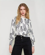 Load image into Gallery viewer, Twin Set Sweater with Jaguar Print
