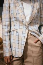 Load image into Gallery viewer, Bariloche Blazer Americana Madrigal Beige

