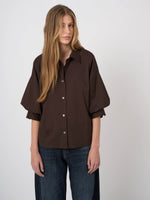 Load image into Gallery viewer, Repeat Stretch Cotton Poplin Blouse with Layered Sleeves

