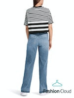 Load image into Gallery viewer, Marc Cain Striped Crop Sweater
