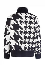 Load image into Gallery viewer, Marc Aurel Jacquard sweater in a houndstooth pattern
