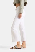 Load image into Gallery viewer, Cambio Gaia Relaxed in Classy White
