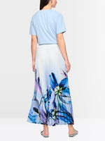 Load image into Gallery viewer, Marc Cain Pleated midi skirt with lily print
