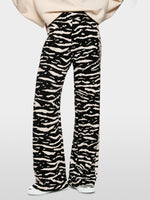 Load image into Gallery viewer, Marc cain WELKOM pants with animal print
