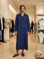 Load image into Gallery viewer, Fil Noir 3/4 Sleeve Shirt Dress
