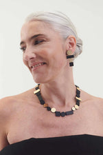 Load image into Gallery viewer, Iskin Sister BAUHAUS NECKLACE ROUND - BLACK+GOLD
