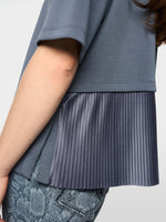 Load image into Gallery viewer, Marc cain T-shirt with pleated details
