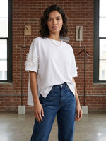 Load image into Gallery viewer, Meimeij T-shirt with Applique
