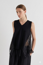Load image into Gallery viewer, Meimeij sleeveless top with lace
