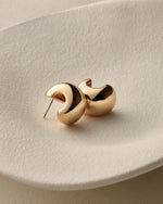 Load image into Gallery viewer, Jenny Bird Small Gemma Hoop Earrings
