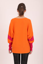 Load image into Gallery viewer, Etheme Cashmere V-Neck Sweater Love

