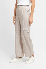 Load image into Gallery viewer, Raffaello Rossi Cargo pant Pascale
