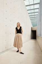 Load image into Gallery viewer, Raffaello Rossi navy Skirt Vivian
