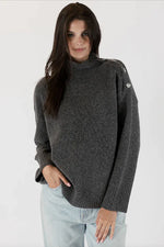 Load image into Gallery viewer, Lyle &amp; Luxe Grey Sweater with Button detail
