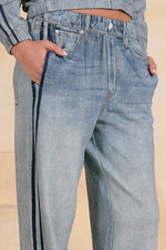 Load image into Gallery viewer, Elan Jogger Denim with Side Stripe
