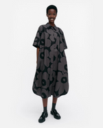 Load image into Gallery viewer, Marimekko Popliini Unikko Shirt Dress
