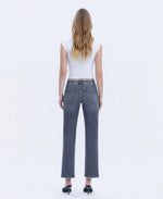 Load image into Gallery viewer, Mid-Rise Jeans Straight Leg in Grey
