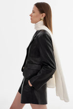 Load image into Gallery viewer, LaMarque VALENTINA | MICRO LEATHER BLAZER
