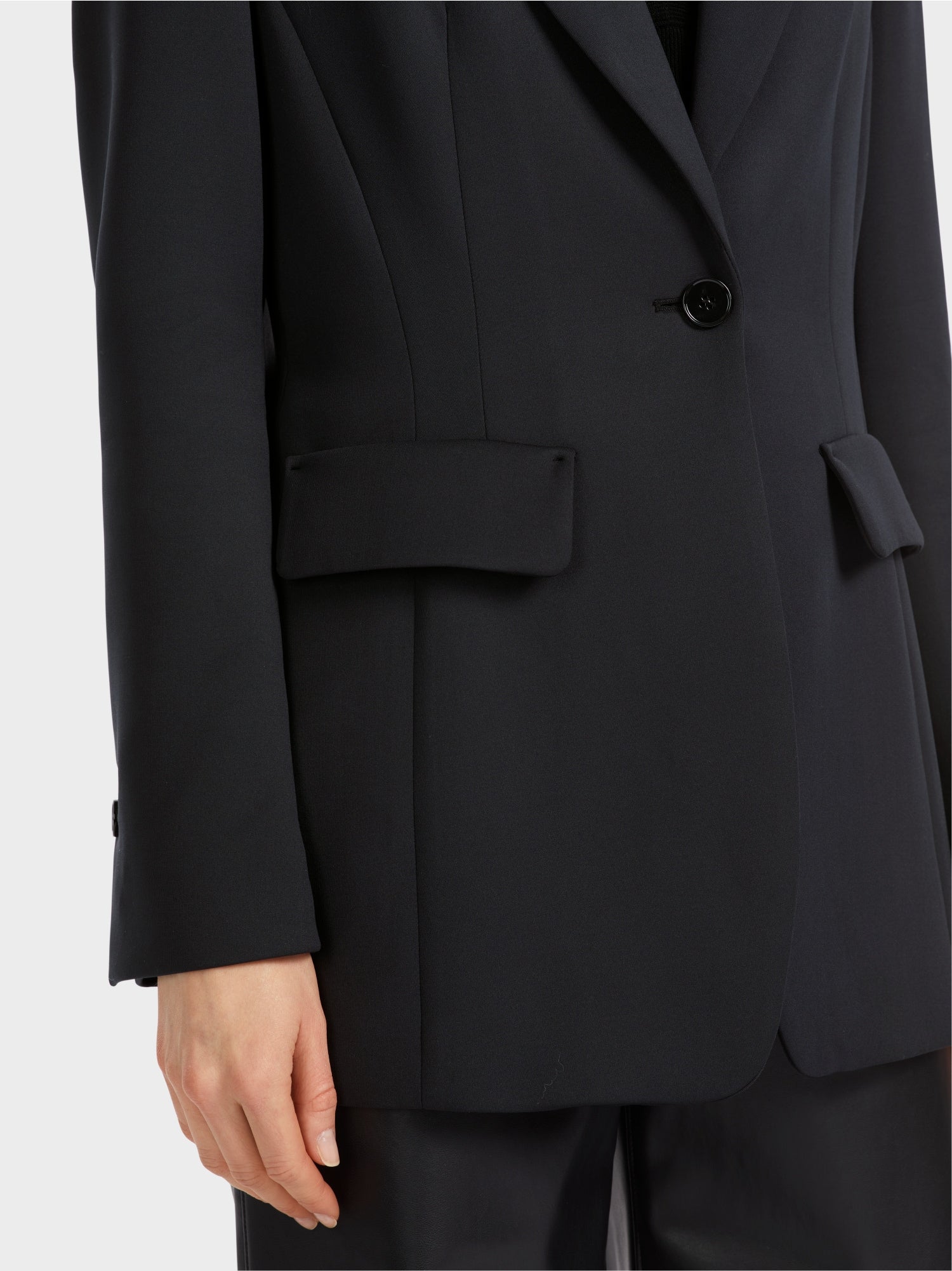 Marc Cain Fitted Long Blazer