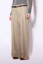 Load image into Gallery viewer, Liviana Conti ARTHUR TROUSERS in Brown Casha
