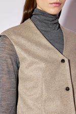 Load image into Gallery viewer, Liviana Conti Vest Cooper in Brown Casha
