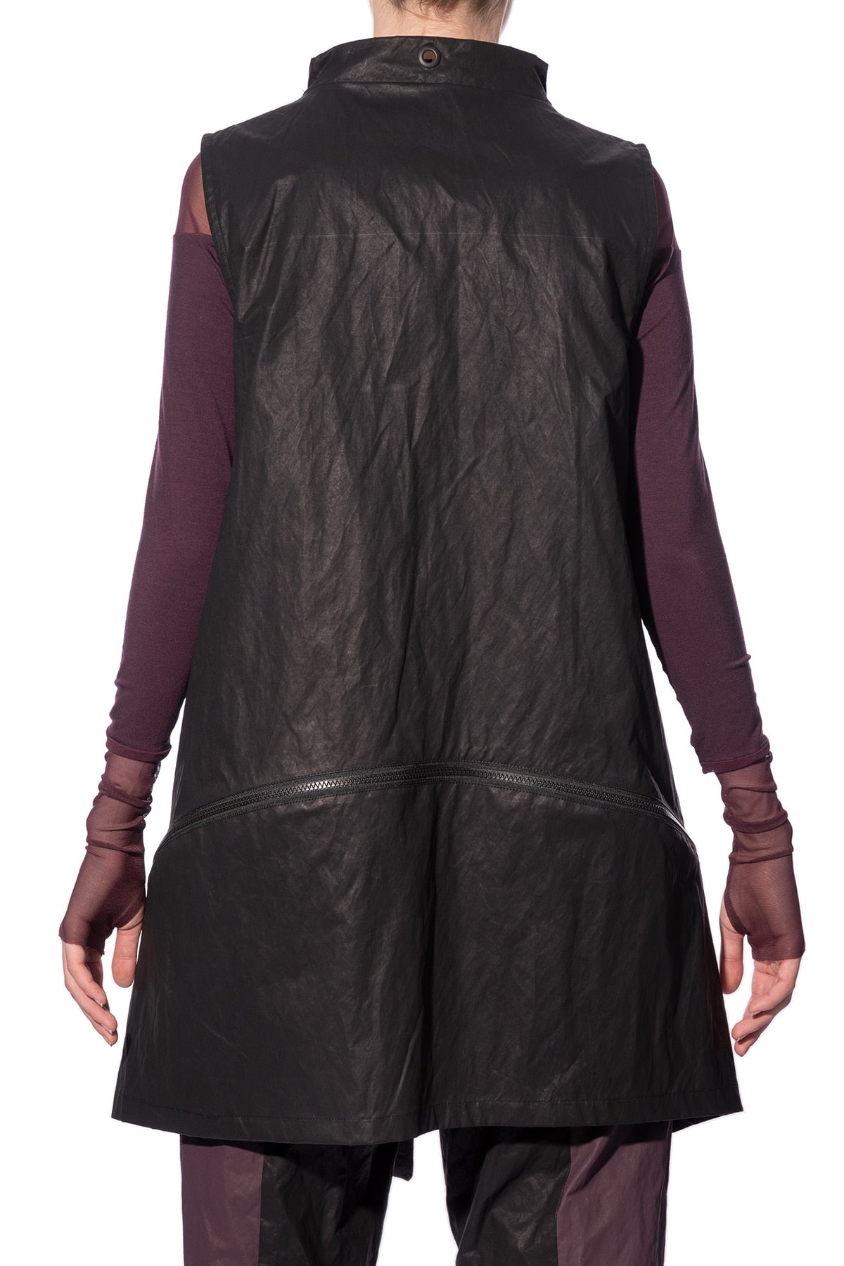 Art Point Long vest with asymmetrical bottom