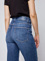 Load image into Gallery viewer, Cambio Fabienne Hemp Flared Jeans
