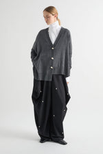Load image into Gallery viewer, Meimeij Oversize Cardigan Anthracite
