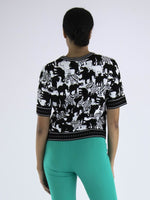 Load image into Gallery viewer, Marc Cain Black White Printed Sweater
