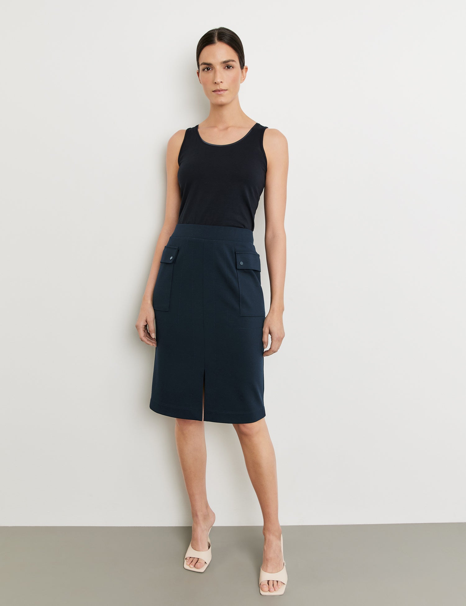 Gerry Weber Navy  skirt with patch pockets and a kick pleat