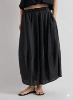 Load image into Gallery viewer, Meimeij Draped Pull On Maxi Skirt
