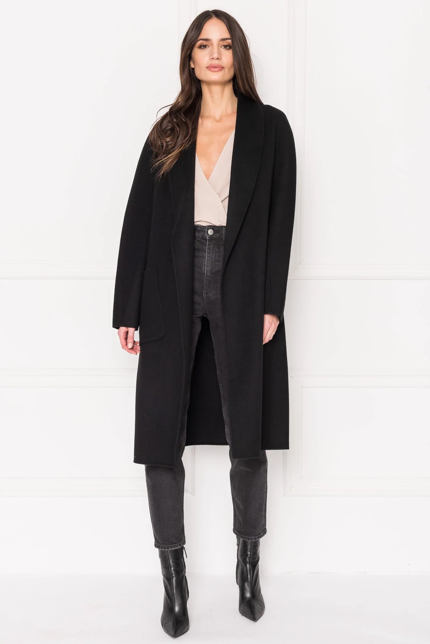 Larmaque DB Wool Coat Thara